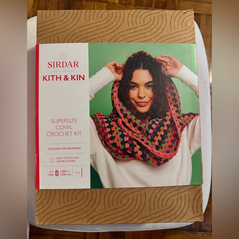 Sirdar Kith & Kin Oversize Cowl Crochet Kit - Picture 4 of 9